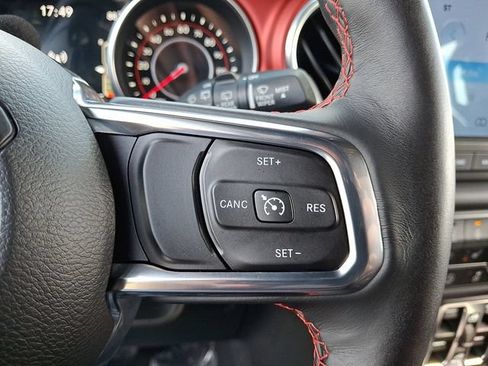 Used 2018 Jeep Wrangler Unlimited Rubicon AWD/4WD image 22