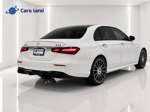 Used 2022 Mercedes-Benz E 53 AMG 4MATIC Sedan image 3
