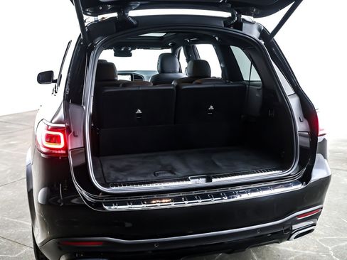 Used 2022 Mercedes-Benz GLS 450 4MATIC image 23