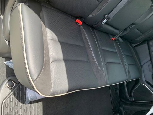 Used 2022 RAM 1500 Laramie image 21