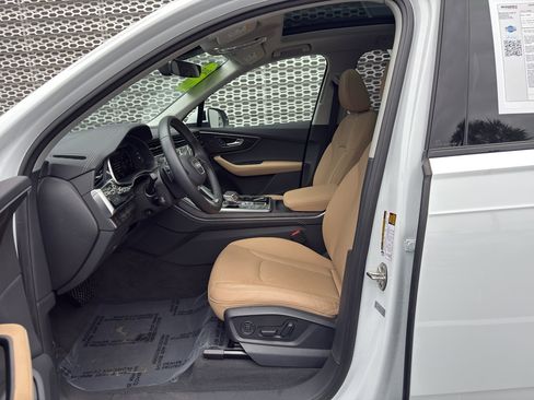 Used 2025 Audi Q7 3.0T Premium Plus w/ Premium Plus Package image 17