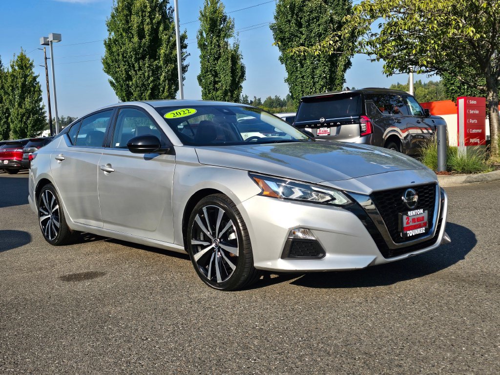 Used 2022 Nissan Altima 2.5 SR FWD image 3