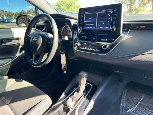 Used 2020 Toyota Corolla SE FWD image 37