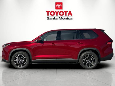 New 2026 Toyota Grand Highlander MAX Platinum image 8