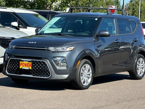 Used 2022 Kia Soul LX FWD image 8