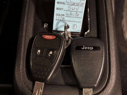 Used 2015 Jeep Wrangler Unlimited Sport w/ Quick Order Package 24S image 38