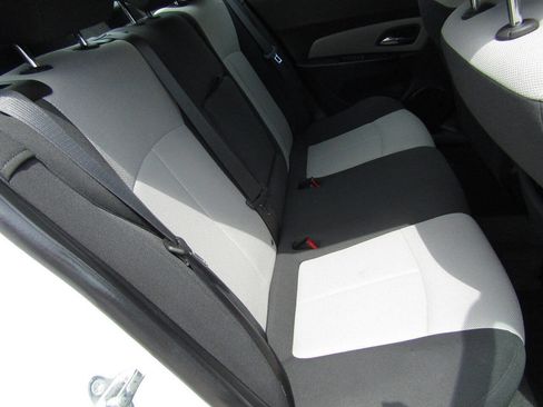 Used 2011 Chevrolet Cruze LS w/ Connectivity Package image 16