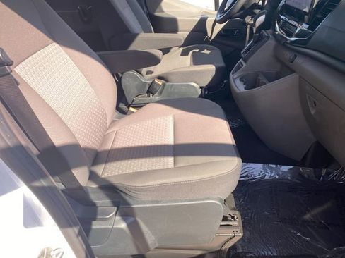 Used 2023 Ford Transit 350 XLT image 31