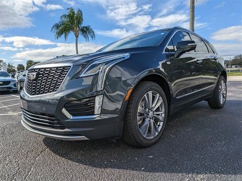 Used 2023 Cadillac XT5 Premium Luxury w/ Technology Package image 8