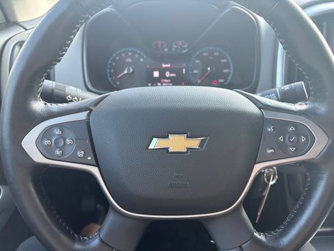Used 2019 Chevrolet Colorado LT w/ Luxury Package, Chrome AWD/4WD image 9