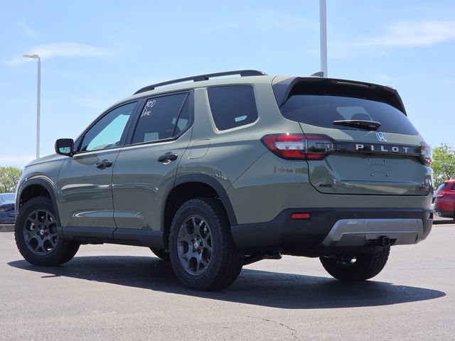 New 2026 Honda Pilot TrailSport image 8