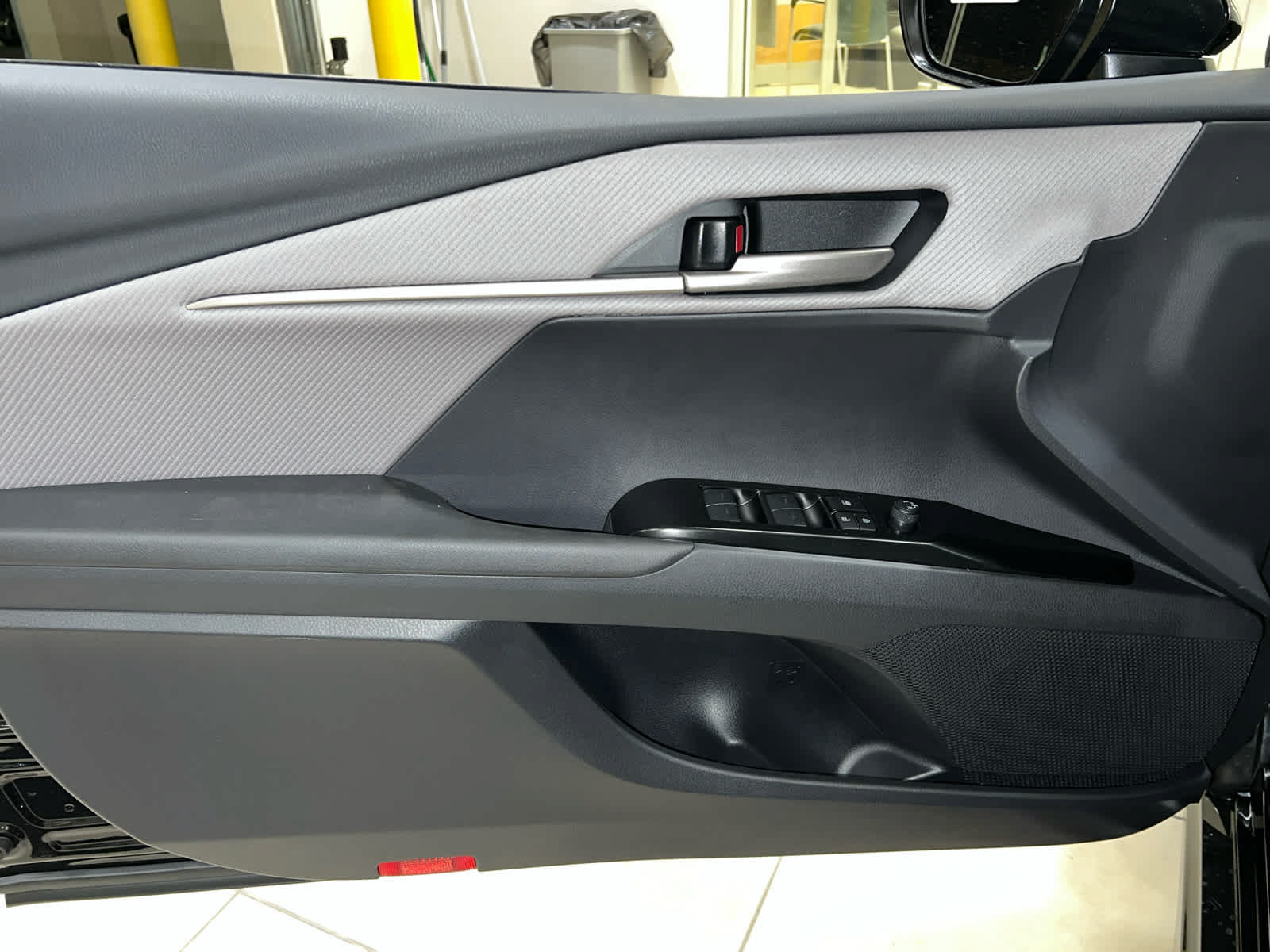 New 2026 Toyota Camry SE w/ Convenience Package FWD image 10