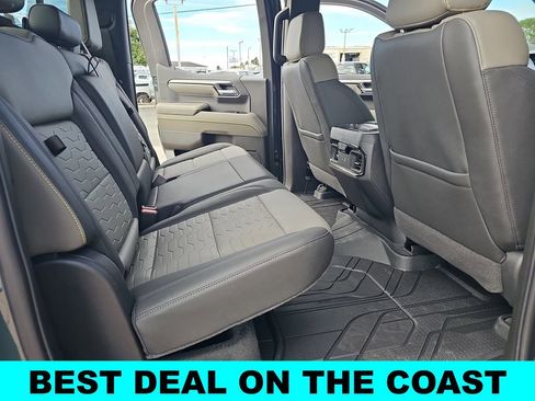 New 2026 Chevrolet Silverado 1500 ZR2 w/ Dark Appearance Package AWD/4WD image 11