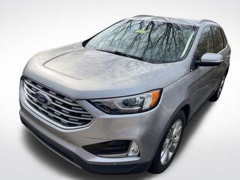 Used 2020 Ford Edge Titanium image 4