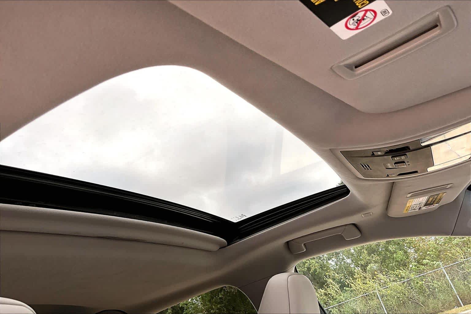 Used 2019 Lexus RX 350 FWD w/ Navigation Package image 13