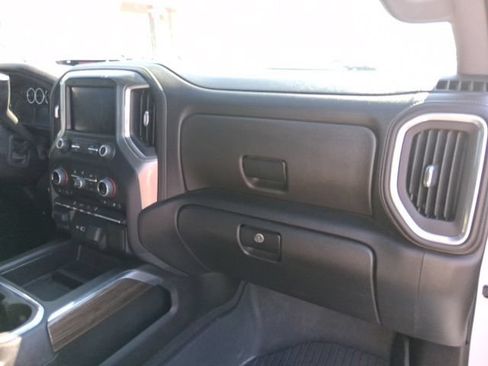 Used 2021 Chevrolet Silverado 1500 LT Trail Boss w/ Bed Protection Package AWD/4WD image 35