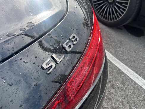 Used 2024 Mercedes-Benz SL 63 AMG 4MATIC image 14
