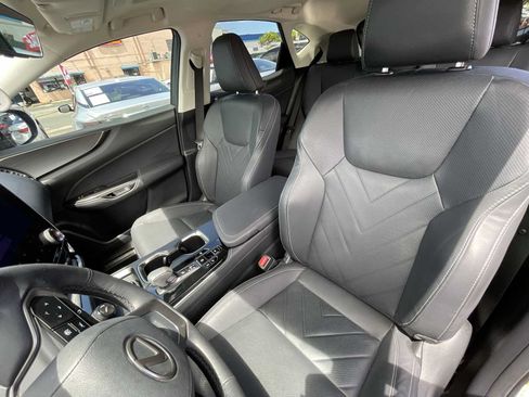 Used 2022 Lexus NX 350h AWD image 13