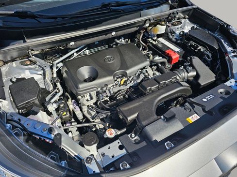 Used 2019 Toyota RAV4 XLE Premium image 19