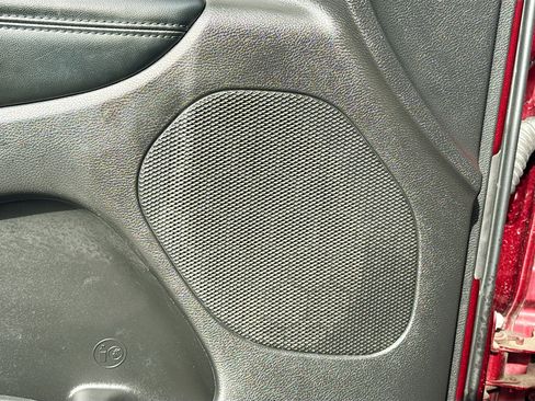 Used 2019 Jeep Grand Cherokee Limited image 23