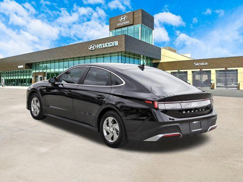 Used 2025 Hyundai Sonata SE FWD image 8