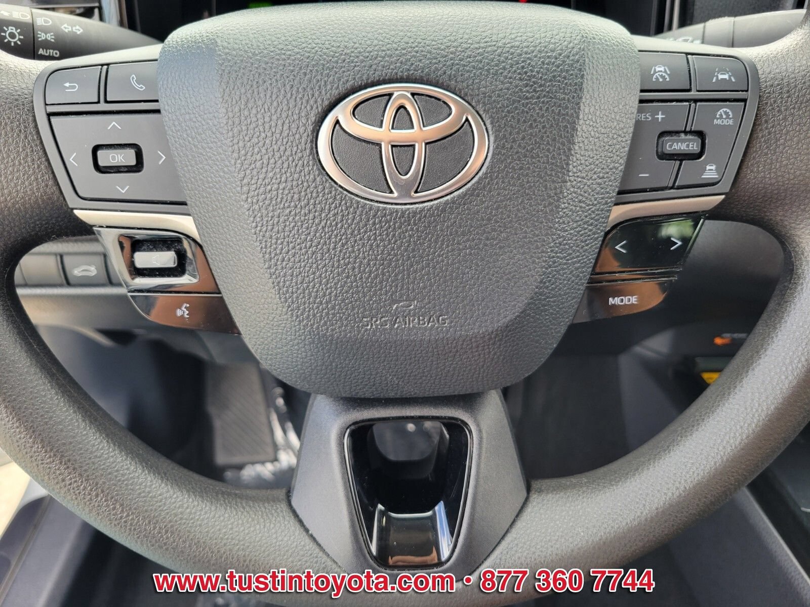 Certified 2025 Toyota Camry LE FWD image 18