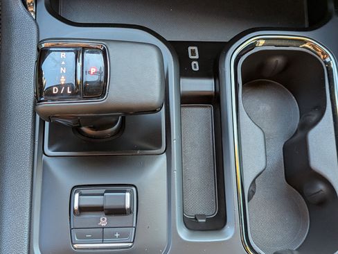 Used 2023 GMC Sierra 1500 AT4 w/ AT4 Preferred Package image 26