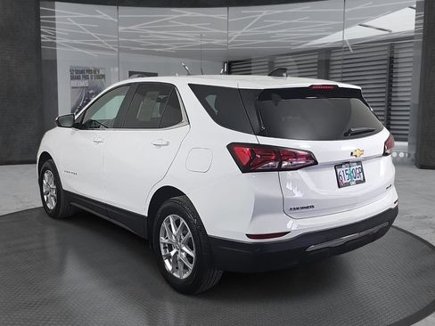 Used 2022 Chevrolet Equinox LT AWD/4WD image 7