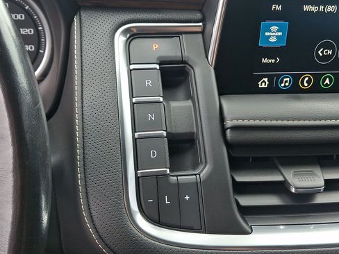Used 2021 Chevrolet Tahoe Premier AWD/4WD image 15