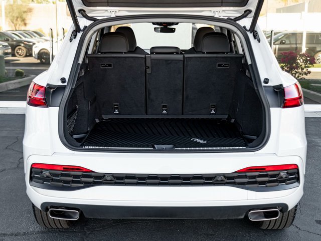 Used 2025 Audi Q5 Premium Plus AWD/4WD image 21