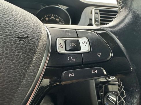 Used 2017 Volkswagen Jetta Sport w/ Jetta Sport Lighting Package image 15