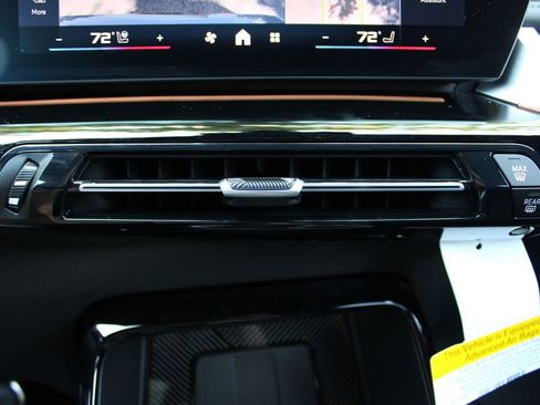 Used 2025 BMW X1 M35i AWD/4WD image 25