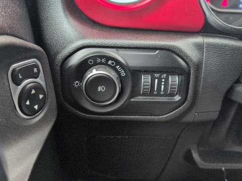 Used 2020 Jeep Wrangler Unlimited Rubicon image 14