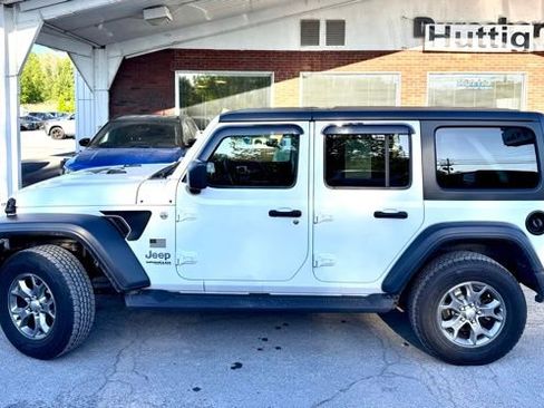 Used 2020 Jeep Wrangler Unlimited Sport AWD/4WD image 2
