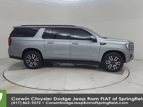 Used 2024 GMC Yukon XL AT4 w/ AT4 Premium Package image 17