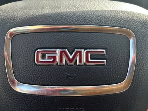 Used 2020 GMC Terrain SLT w/ Preferred Package AWD/4WD image 20