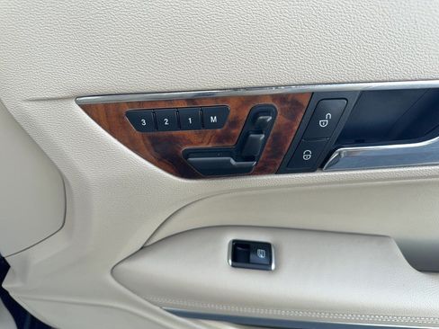 Used 2012 Mercedes-Benz E 350 Cabriolet image 25