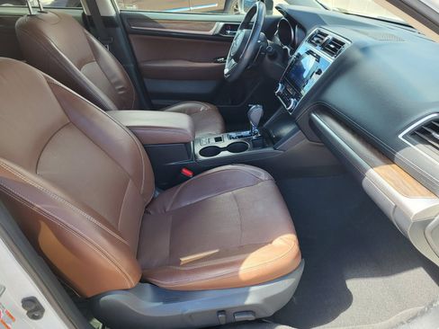 Used 2019 Subaru Outback 3.6R Touring image 23