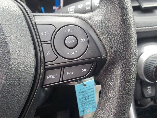 Certified 2025 Toyota RAV4 LE AWD/4WD image 20
