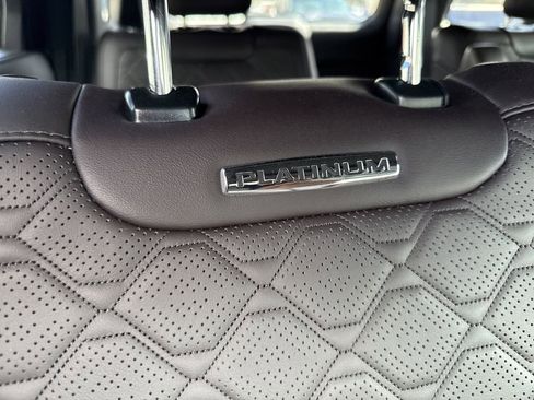 Used 2025 Ford Explorer Platinum w/ Ultimate Package image 14