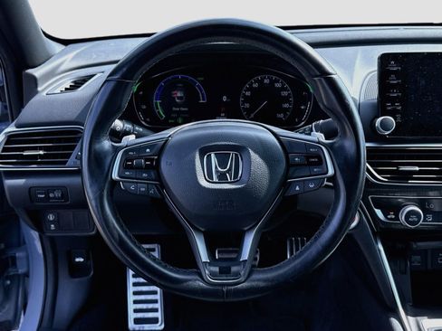 Used 2022 Honda Accord Sport image 12
