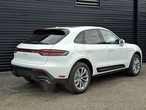 New 2026 Porsche Macan AWD/4WD image 7