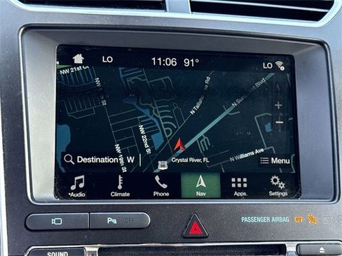 Used 2018 Ford Explorer Limited image 29