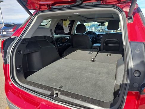 Used 2018 GMC Terrain SLE w/ Driver Convenience Package image 19