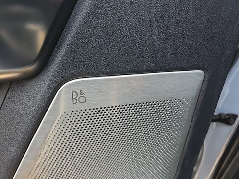 Used 2024 Ford F350 Platinum w/ FX4 Off-Road Package image 10