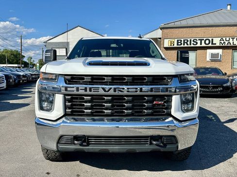 Used 2020 Chevrolet Silverado 2500 LT w/ Z71 Off-Road Package AWD/4WD image 2