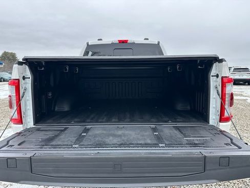 Used 2022 Ford F150 Lariat w/ Max Trailer Tow Package image 13