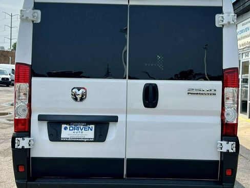 Used 2025 RAM ProMaster 2500 w/ U-Haul Equipment Group FWD image 28