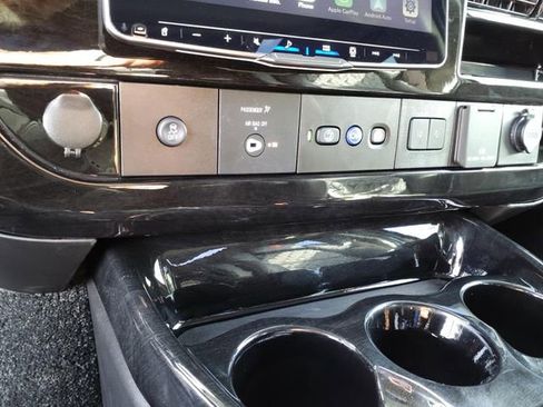 New 2025 GMC Savana 2500 Extended w/ Driver Convenience Package image 31