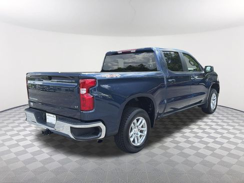 Used 2023 Chevrolet Silverado 1500 LT AWD/4WD image 5